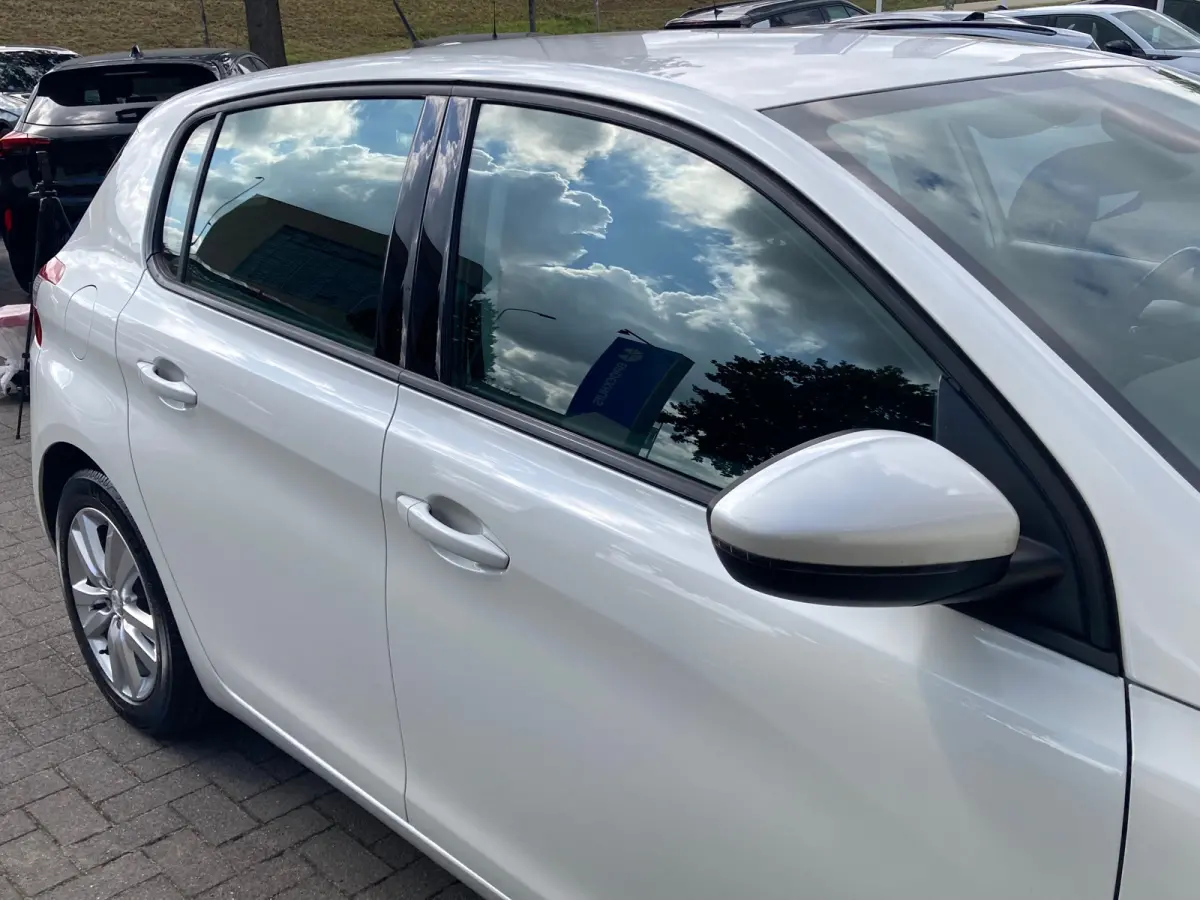 1.2 PureTech Style Airco | Cruise Control | DAB | LMV 16" | PDC Achter | Navi | D-Riem vervangen! |