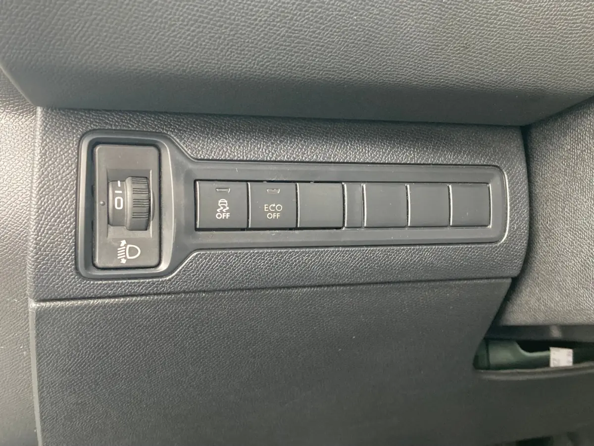 1.2 PureTech Style Airco | Cruise Control | DAB | LMV 16" | PDC Achter | Navi | D-Riem vervangen! |