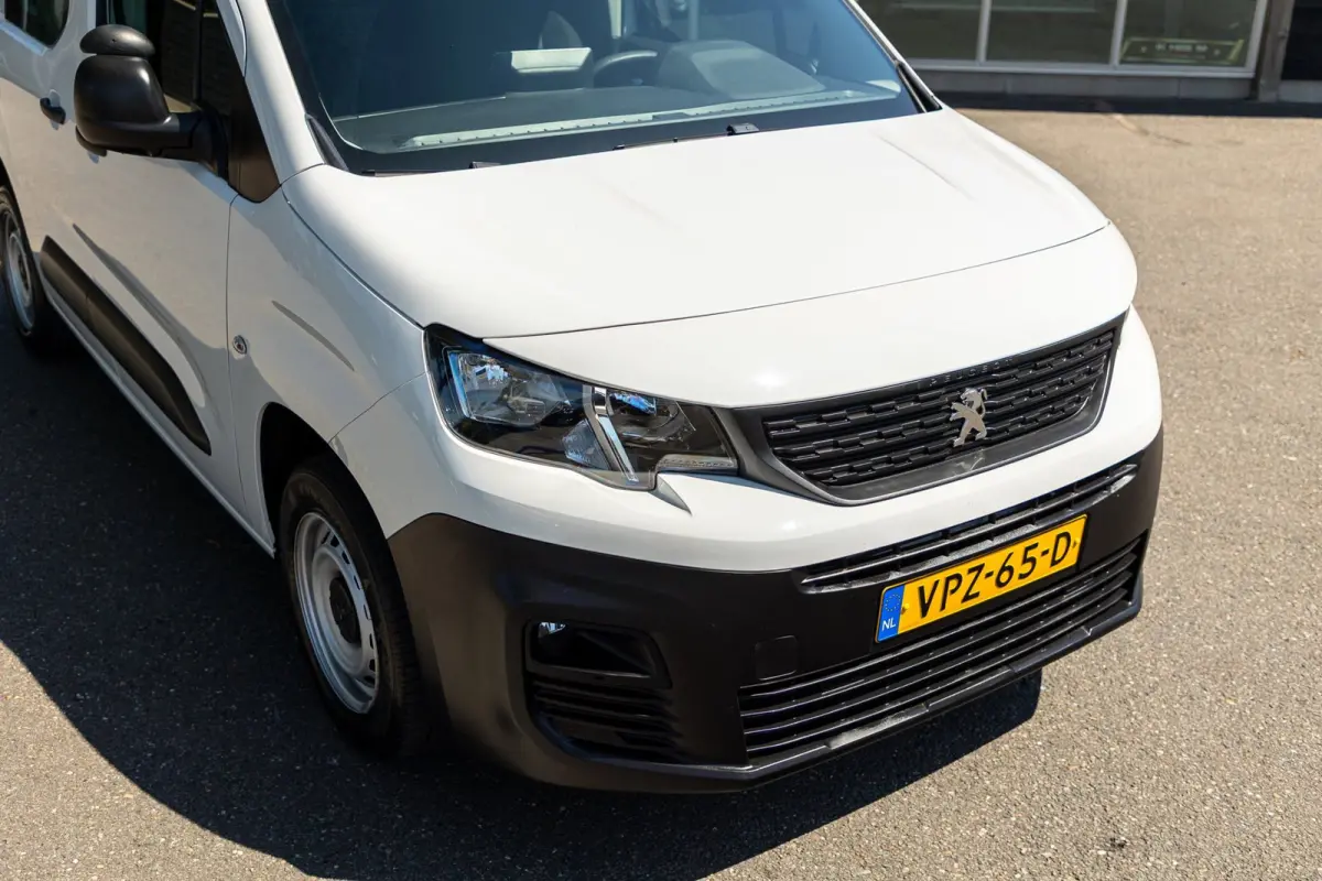 1.2 PureTech 110 PK Premium Airco I Parkeersensoren I CarPlay I Android I Cruise I Navigatie I NAP