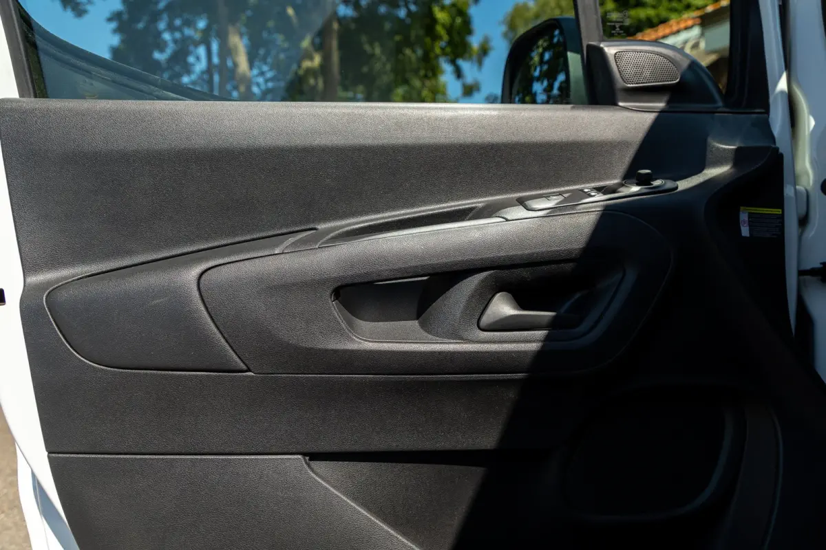 1.2 PureTech 110 PK Premium Airco I Parkeersensoren I CarPlay I Android I Cruise I Navigatie I NAP