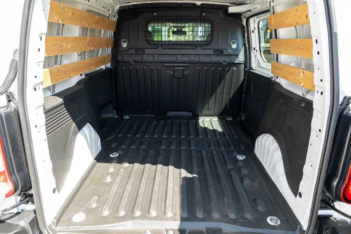 1.2 PureTech 110 PK Premium Airco I Parkeersensoren I CarPlay I Android I Cruise I Navigatie I NAP