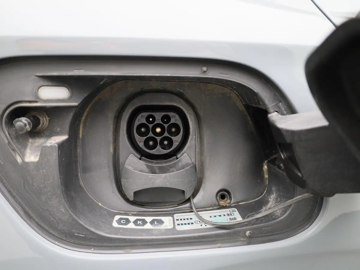 Pro 77 kWh 204 PK| SoH 94,7% | Navigatie | Achteruitrijcamera | Stoelverwarming | Stuurwielverwarming | Artvelours | Parkeersensoren