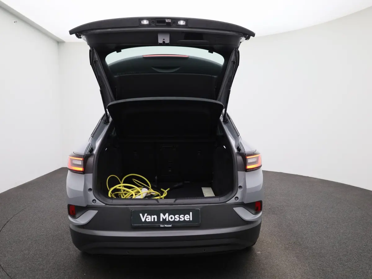 Pro 77 kWh 204 PK| SoH 94,7% | Navigatie | Achteruitrijcamera | Stoelverwarming | Stuurwielverwarming | Artvelours | Parkeersensoren