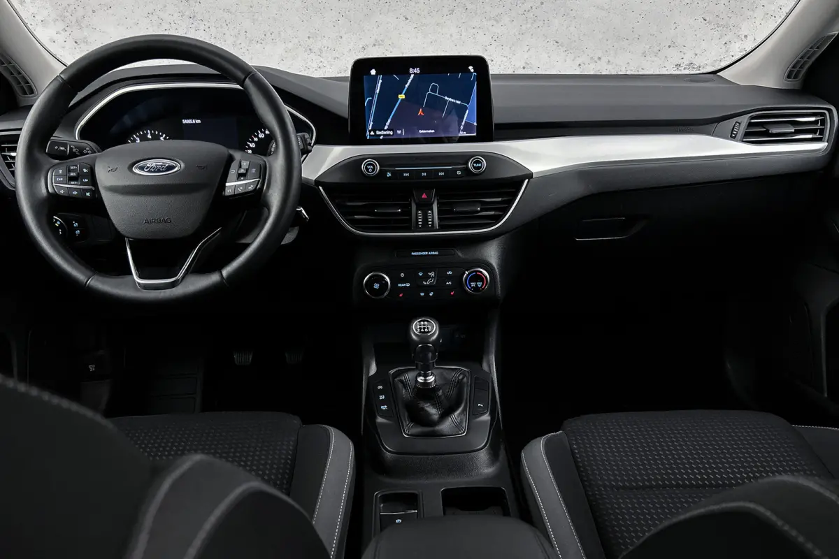 1.0 EcoBoost | Stoelverwarming | Adaptieve cruise control | Navigatie