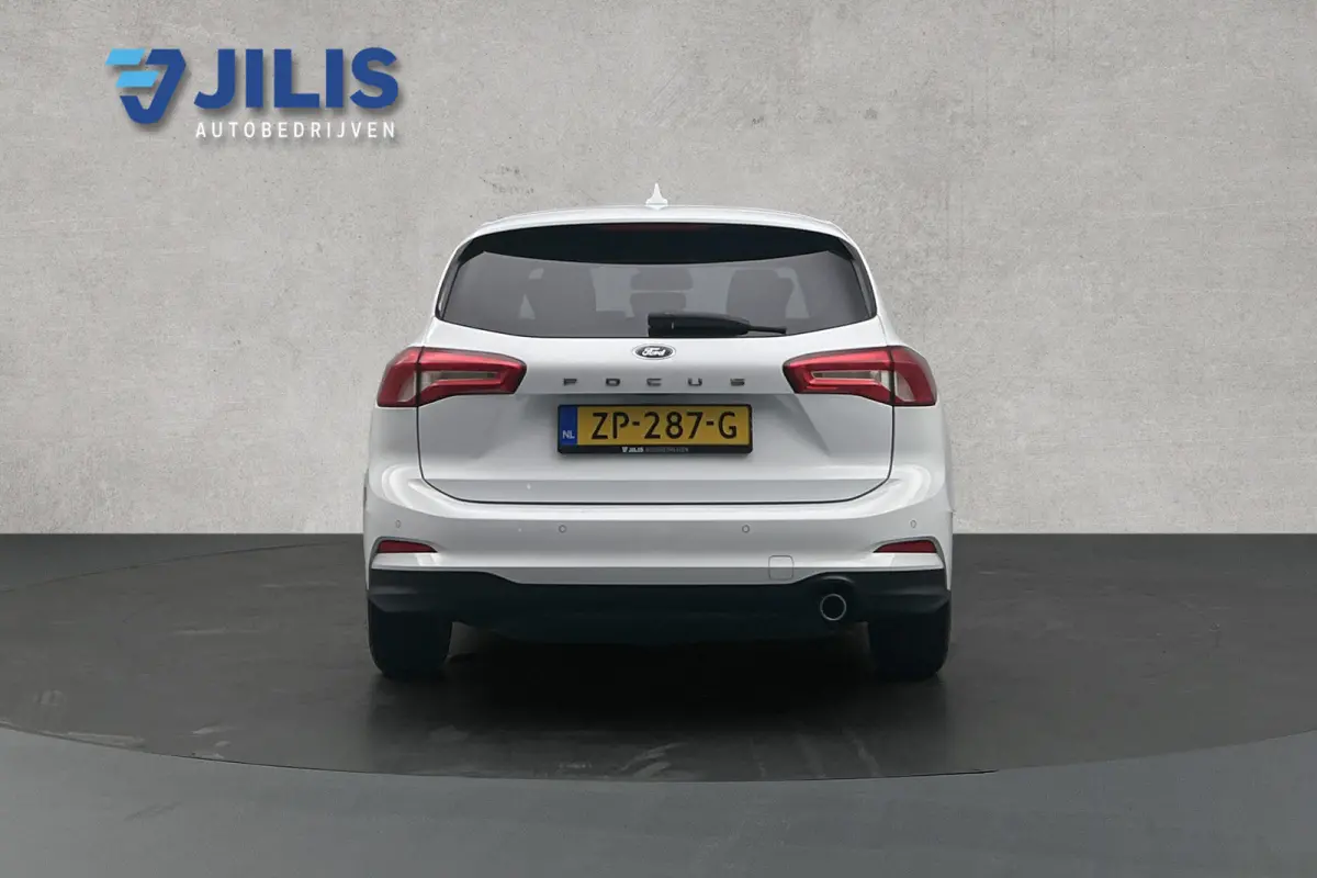 1.0 EcoBoost | Stoelverwarming | Adaptieve cruise control | Navigatie