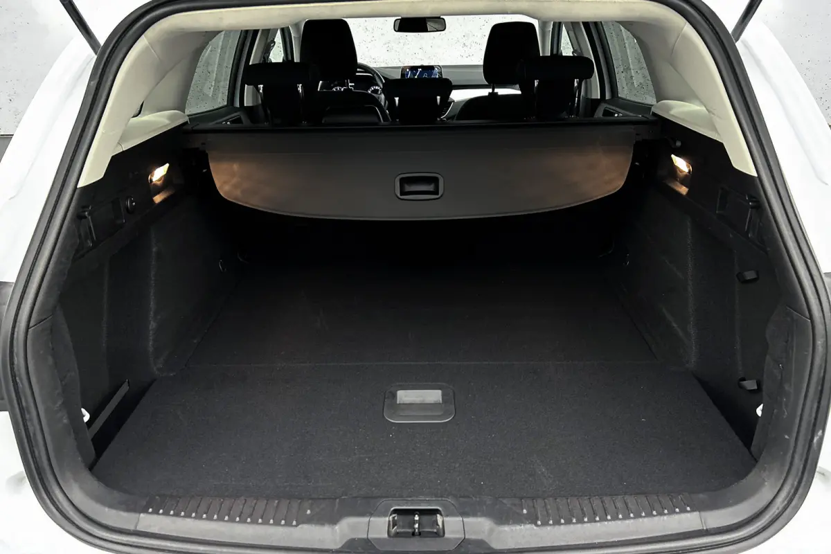 1.0 EcoBoost | Stoelverwarming | Adaptieve cruise control | Navigatie