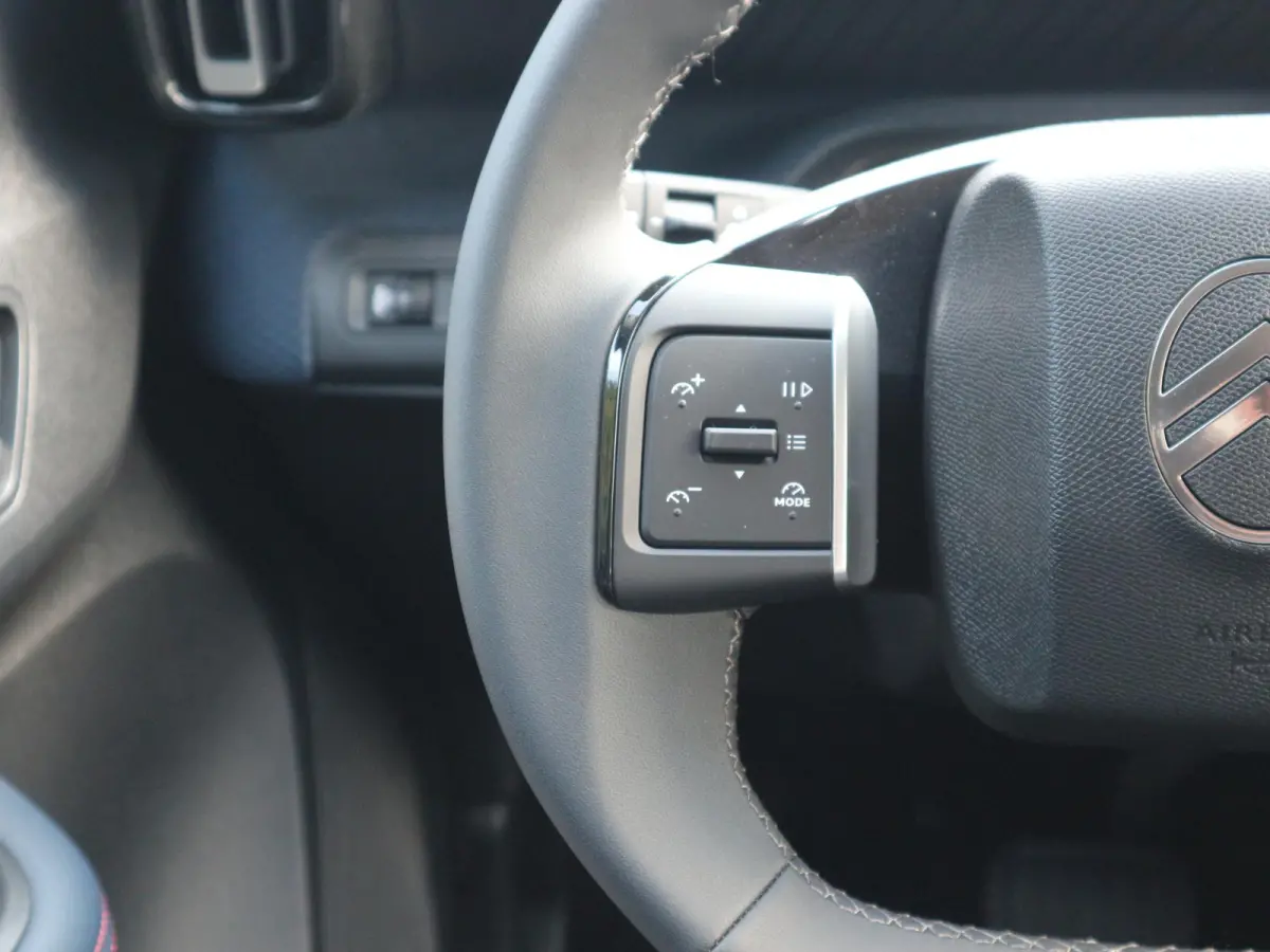 Collection 113pk Extended Range 54 kWh / Camera / Keyless / Start-Stop