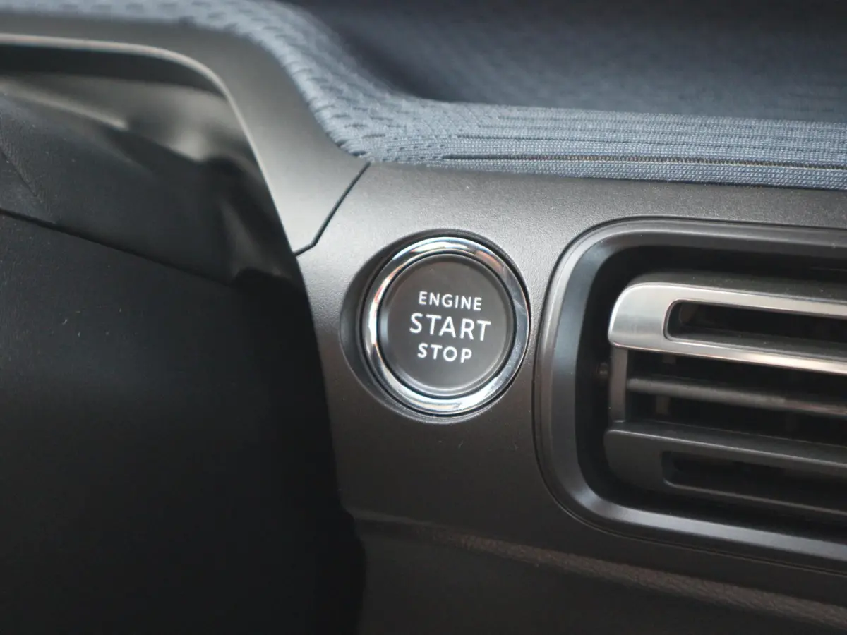 Collection 113pk Extended Range 54 kWh / Camera / Keyless / Start-Stop
