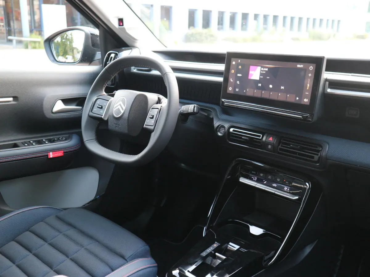 Collection 113pk Extended Range 54 kWh / Camera / Keyless / Start-Stop