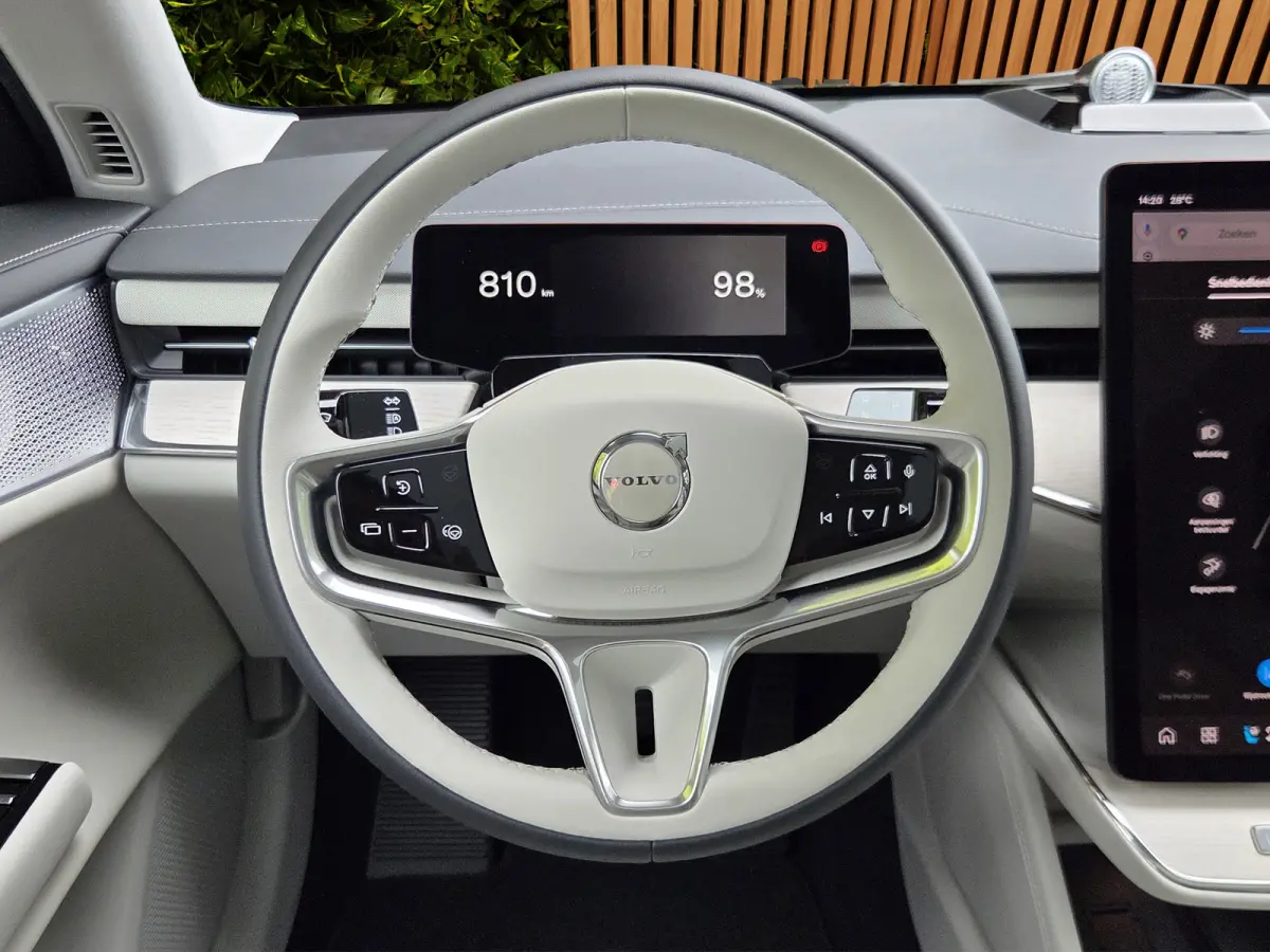 500 kW Twin Motor Performance AWD Ultra | Bowers&Wilkins | Luchtvering | Massage/ventilatie | Pilot Assist | 22" Velgen