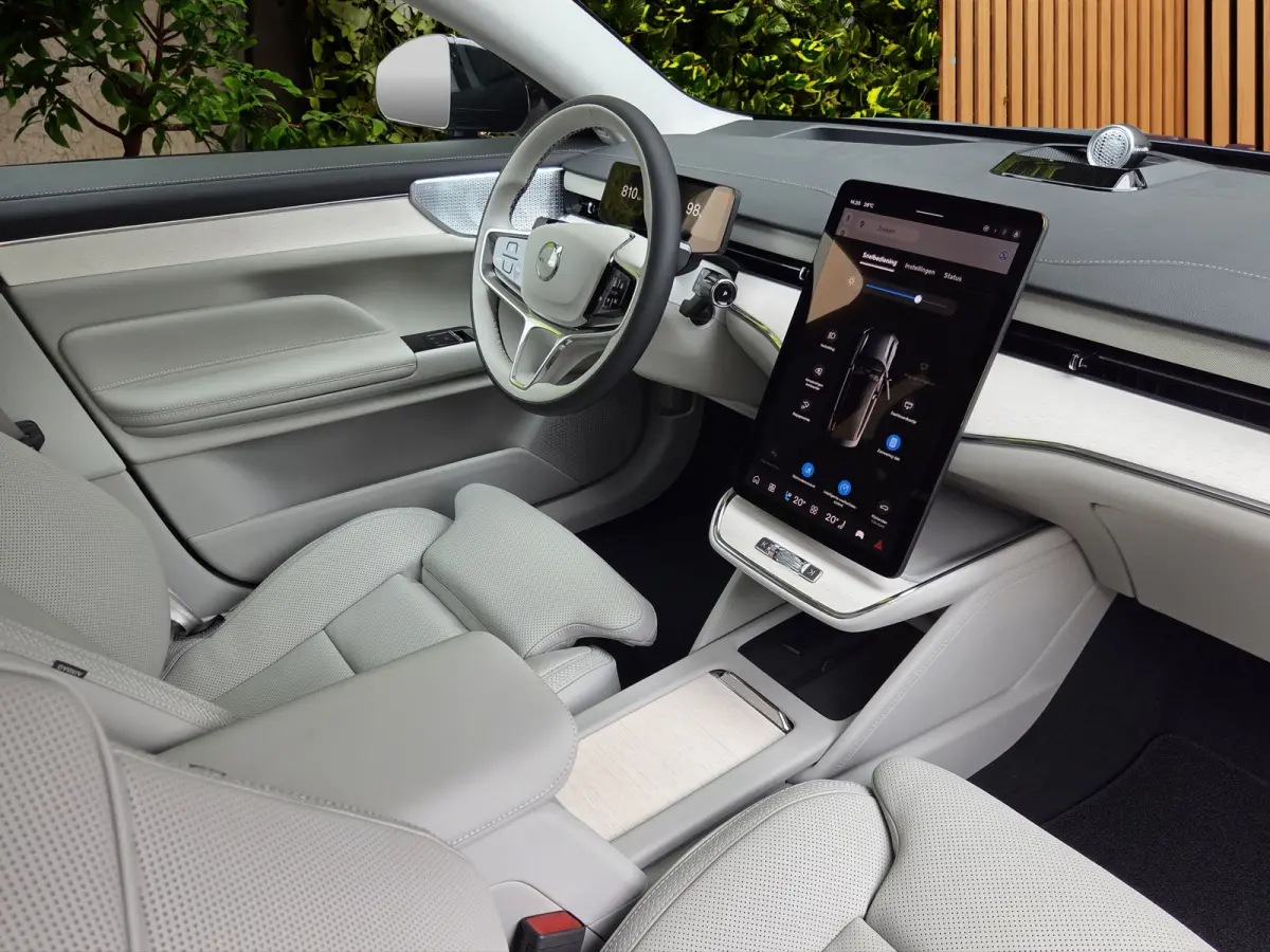 500 kW Twin Motor Performance AWD Ultra | Bowers&Wilkins | Luchtvering | Massage/ventilatie | Pilot Assist | 22" Velgen