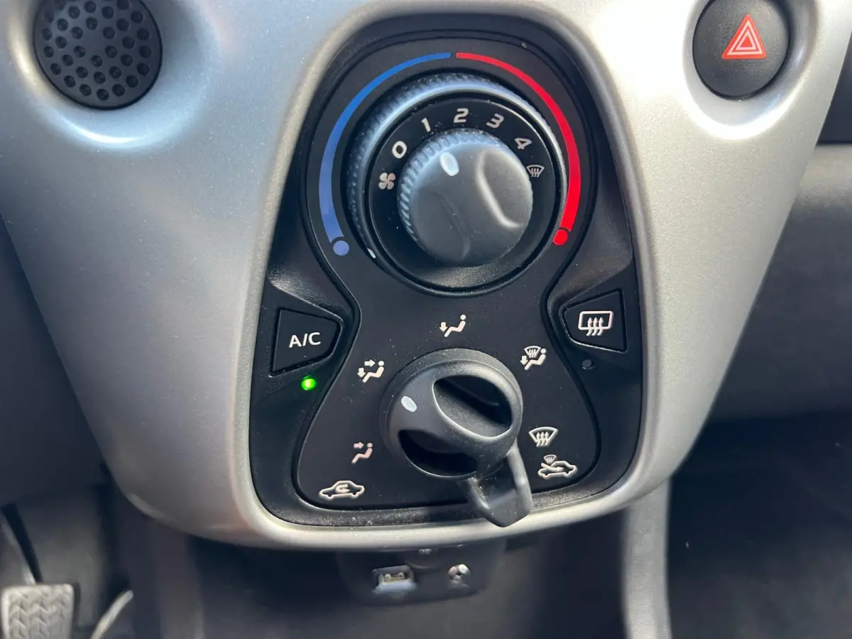 1.0 e-VTi l Airco l Bluetooth l