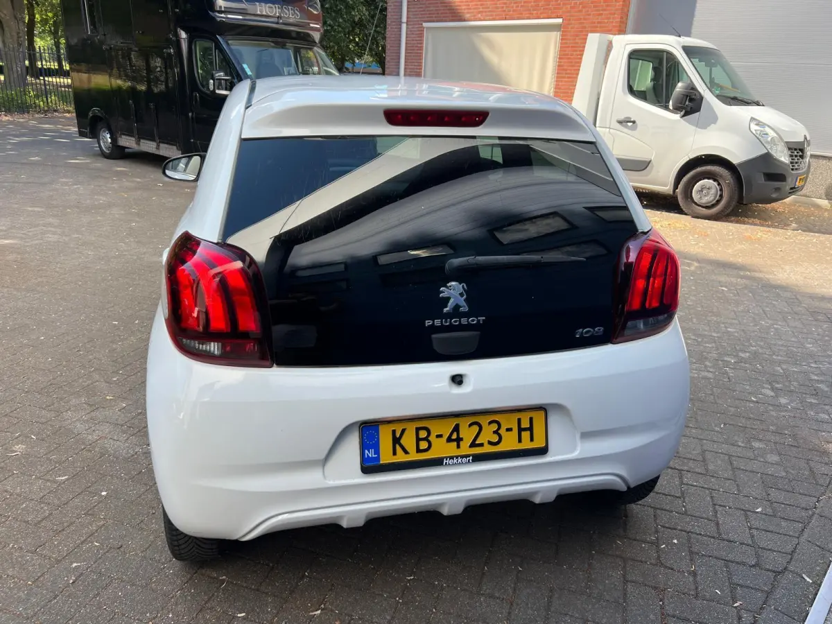 1.0 e-VTi l Airco l Bluetooth l