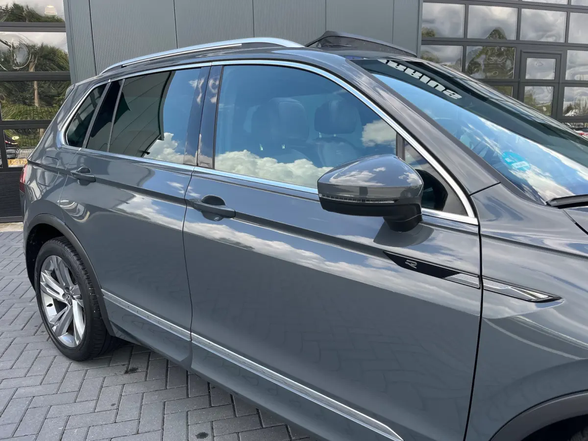 1.5 TSI R-Line Business+ NL.Auto/Panoramadak/Trekhaak/20Inch/Camera/Alcantara/IQ Light/1Ste Eigenaar!!