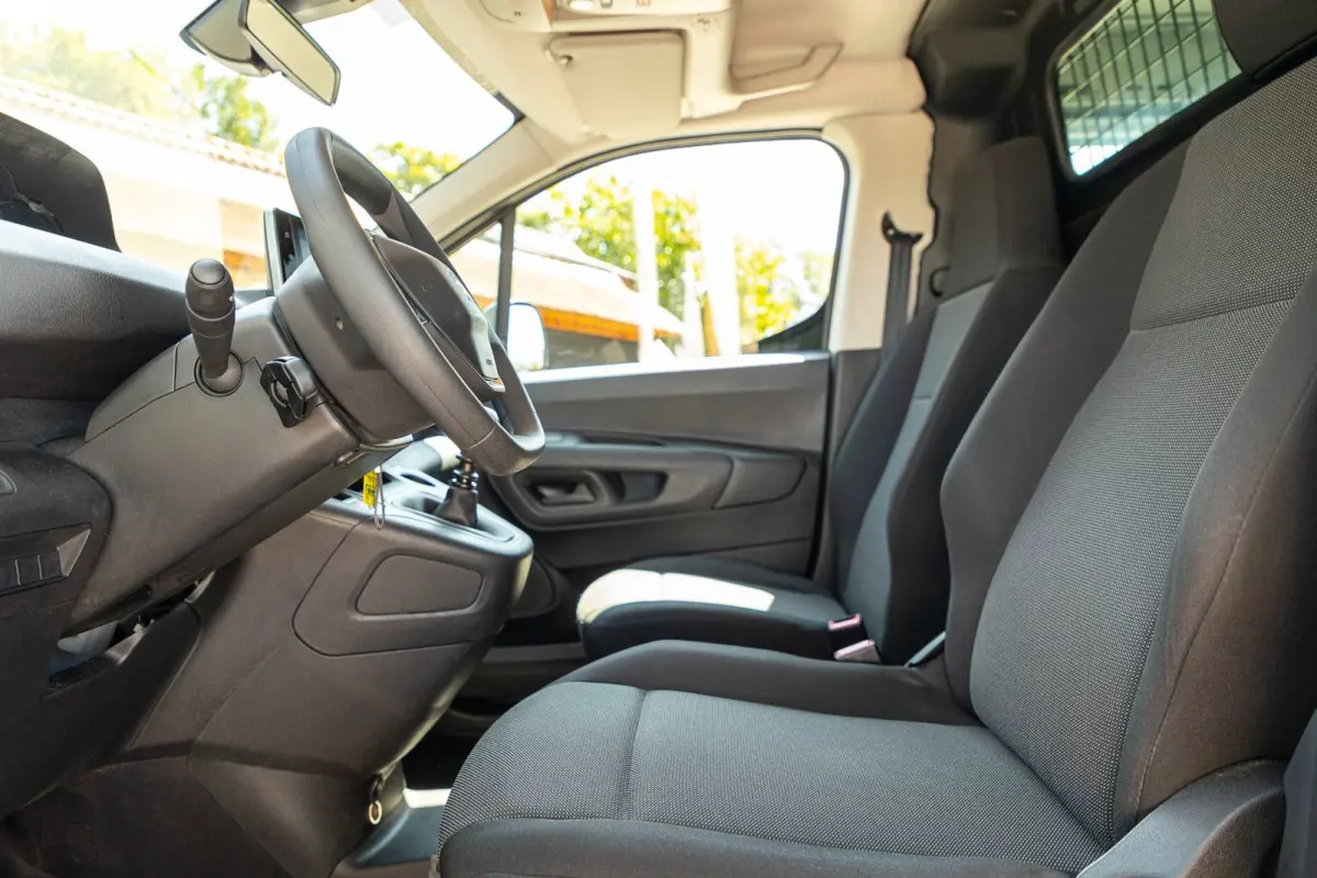 1.2 PureTech Premium Airco I Cruise I Android I CarPlay I Parkeersensoren I Navigatie I NAP I NL Auto I 1e Eig