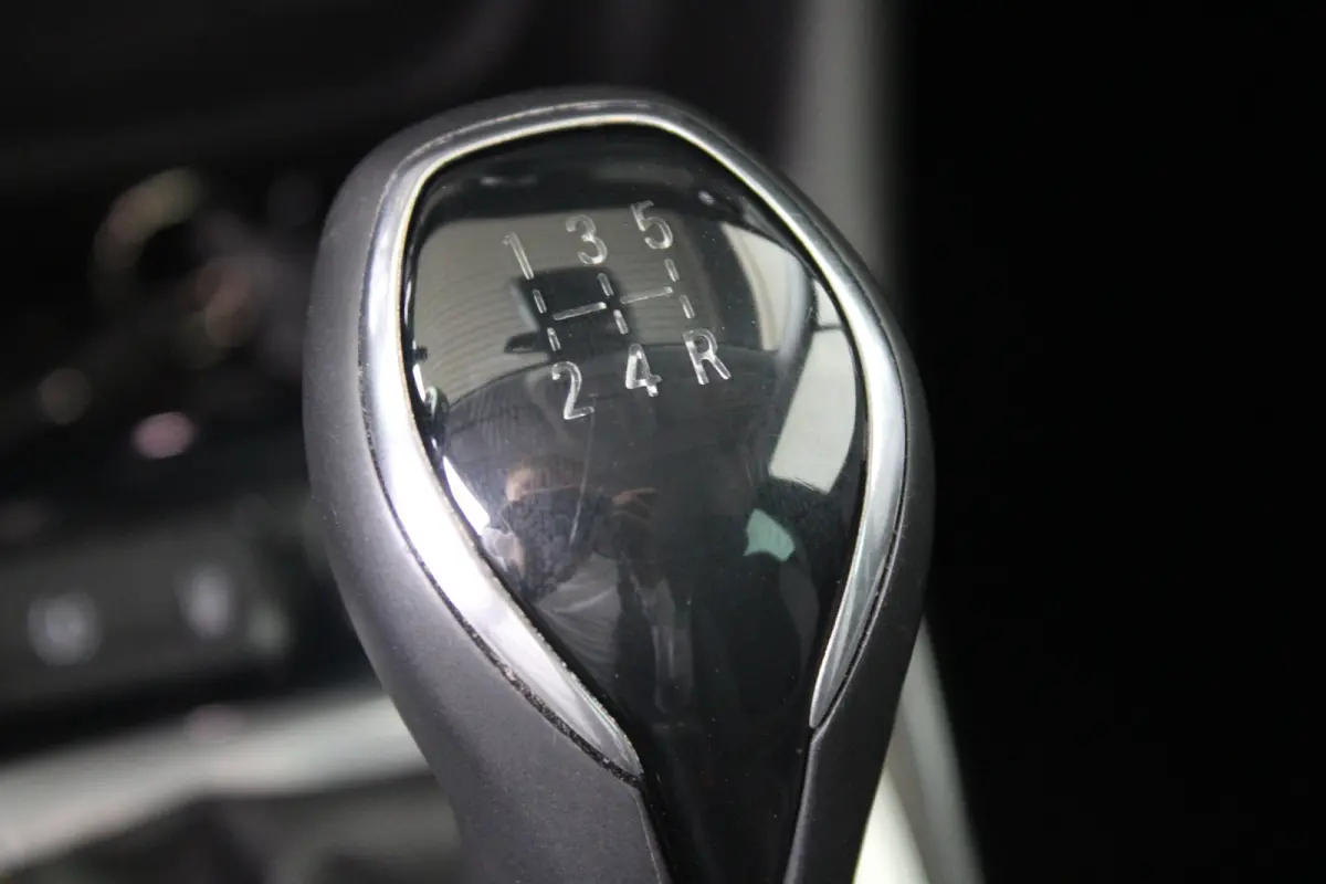 1.2 Turbo Innovation | Navigatie | Achteruitrijcamera | Dodehoek-detectie | Climate control |