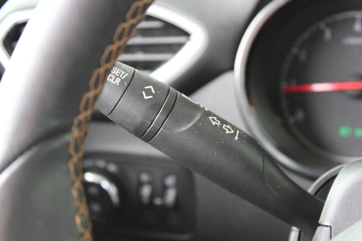 1.2 Turbo Innovation | Navigatie | Achteruitrijcamera | Dodehoek-detectie | Climate control |