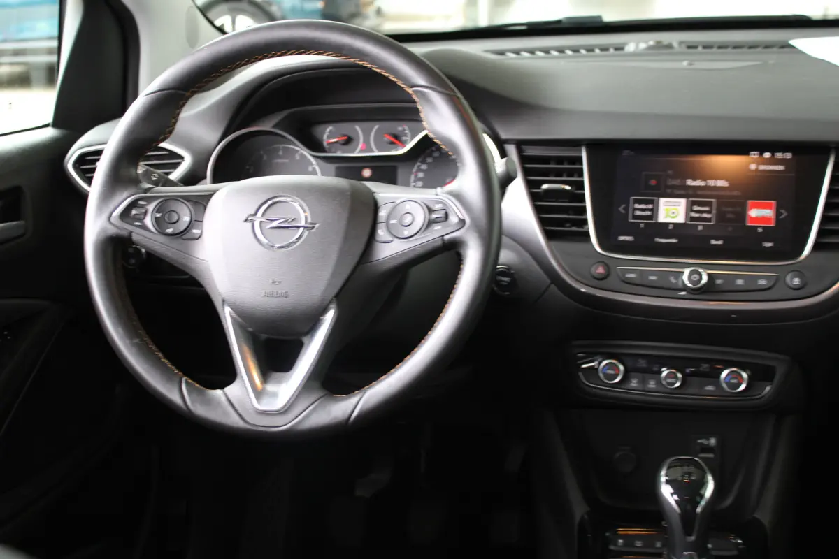 1.2 Turbo Innovation | Navigatie | Achteruitrijcamera | Dodehoek-detectie | Climate control |
