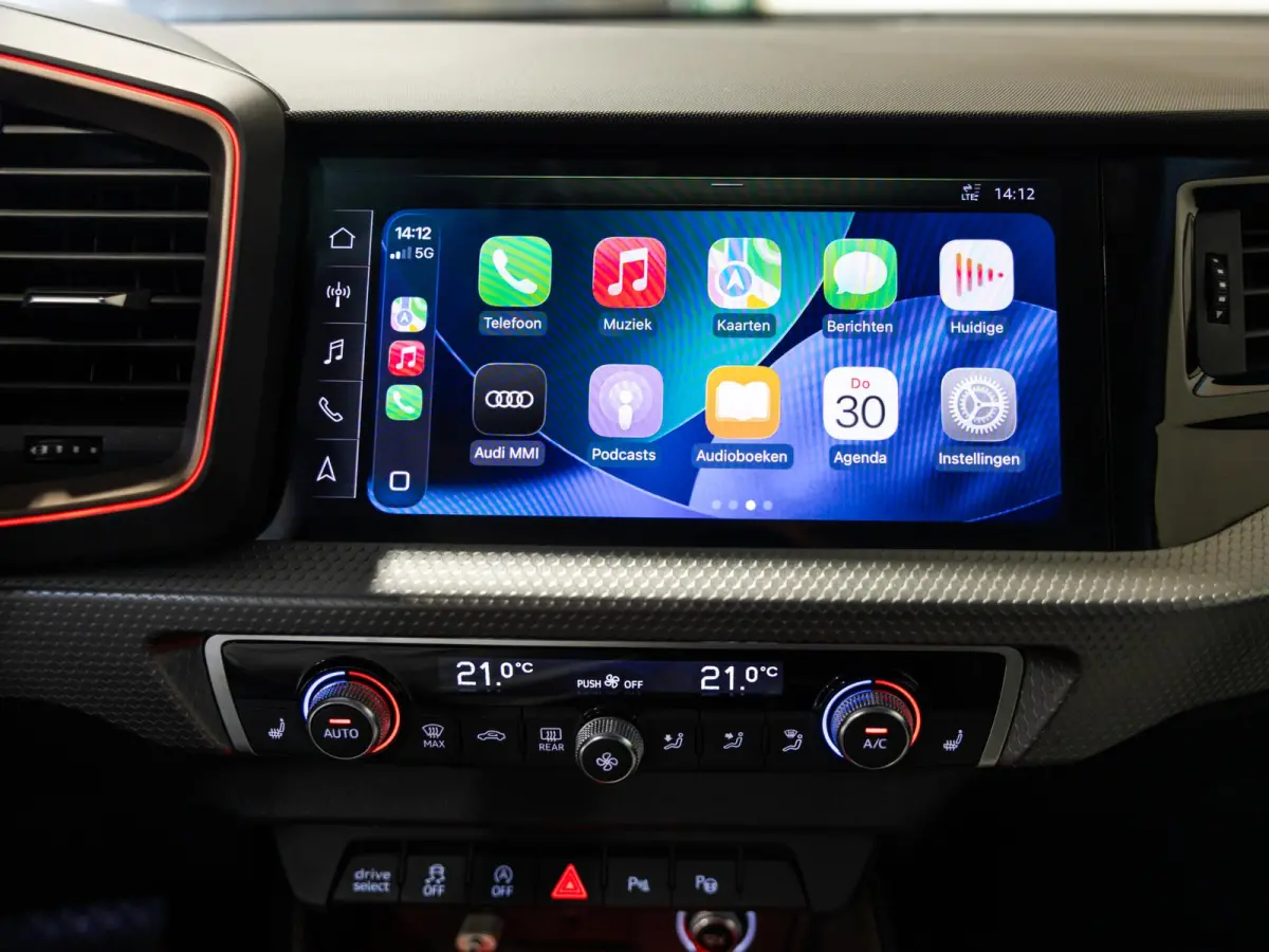 40 TFSI edition one 200 pk / Bang & Olufsen / Stoelverwarming / Lederen bekleding / Apple carplay / Airco
