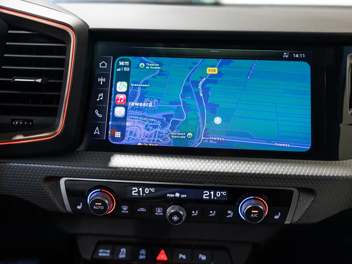 40 TFSI edition one 200 pk / Bang & Olufsen / Stoelverwarming / Lederen bekleding / Apple carplay / Airco