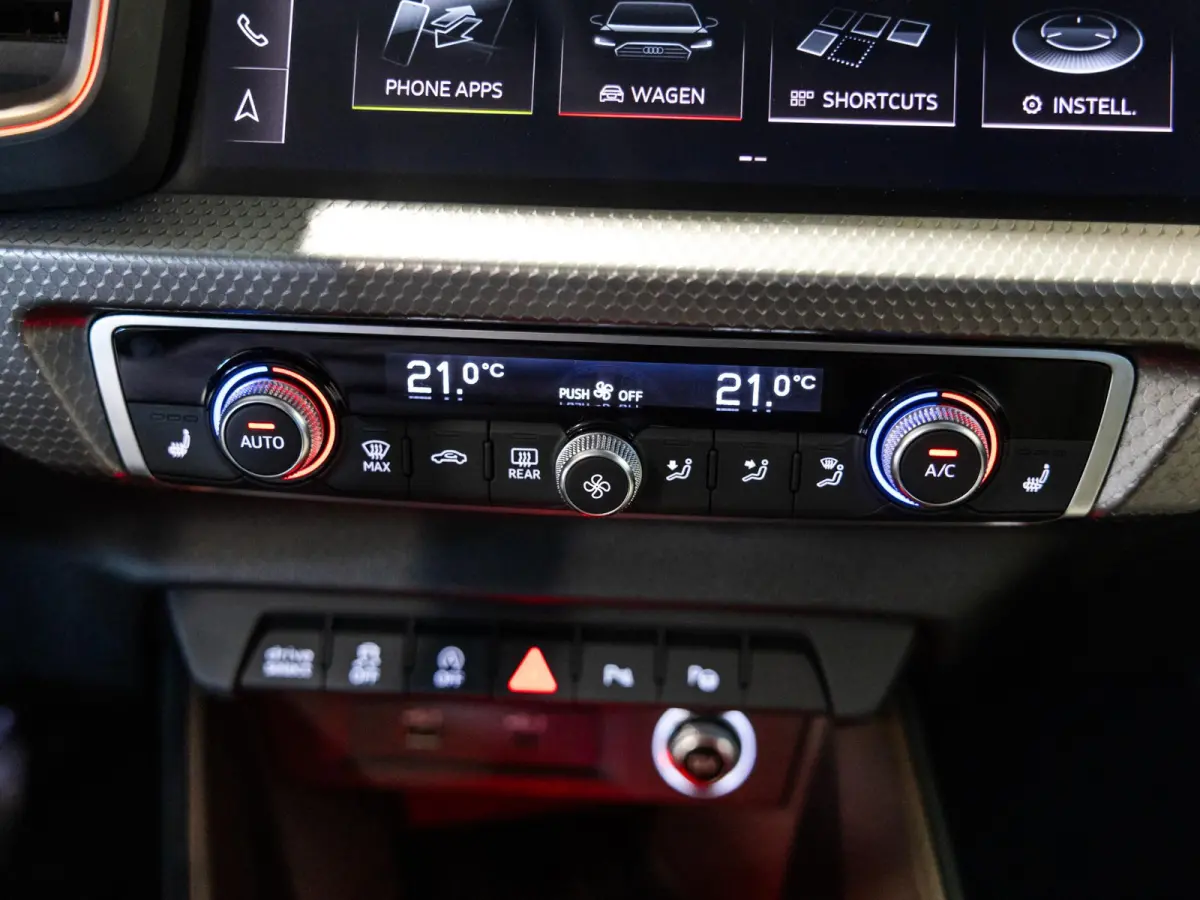 40 TFSI edition one 200 pk / Bang & Olufsen / Stoelverwarming / Lederen bekleding / Apple carplay / Airco