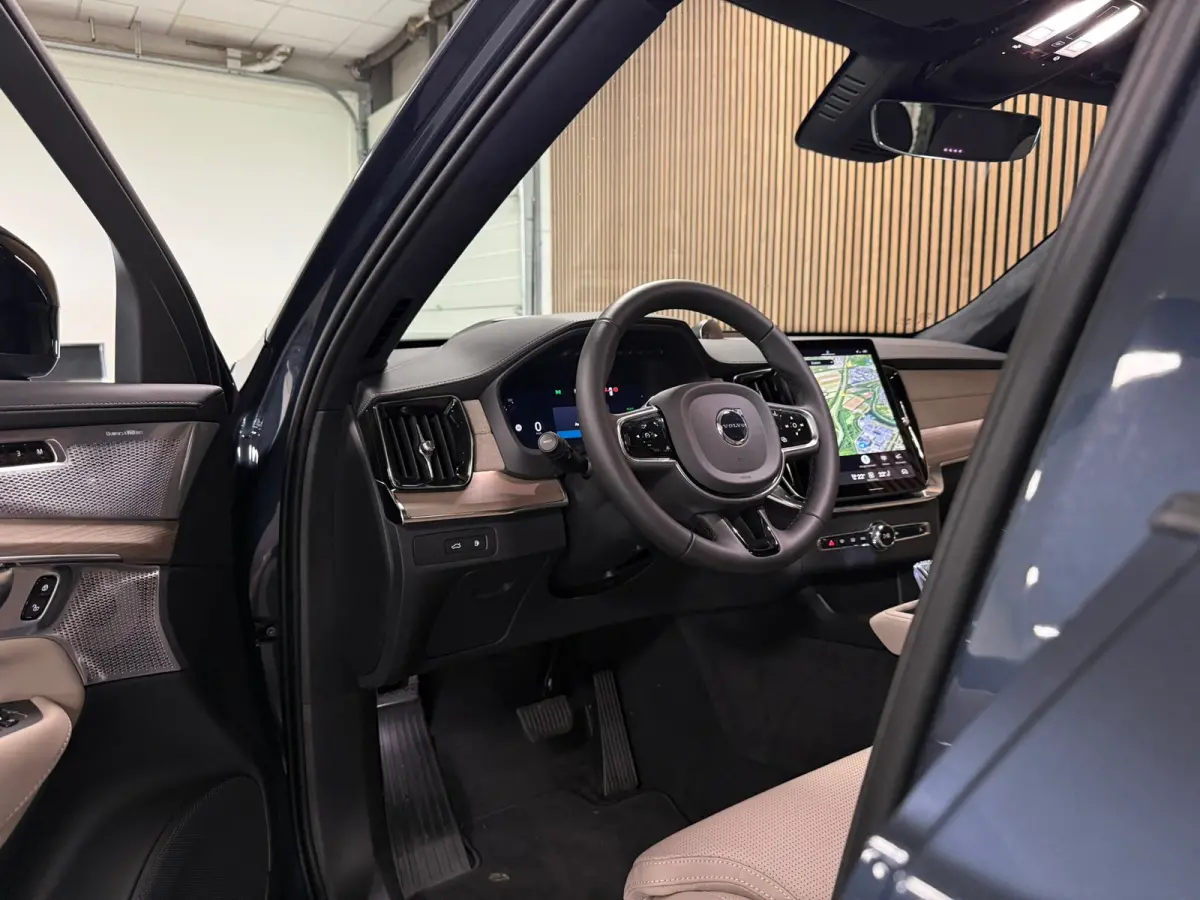 T8 AWD Recharge Ultra Executive Edit. | Full Option! | Bowers & Wilkins | Luchtvering | Stoelventilatie | Trekhaak | 360 Camera | Head-Up Display | Stoelmassage | 455pk | Adaptieve Cruise Co