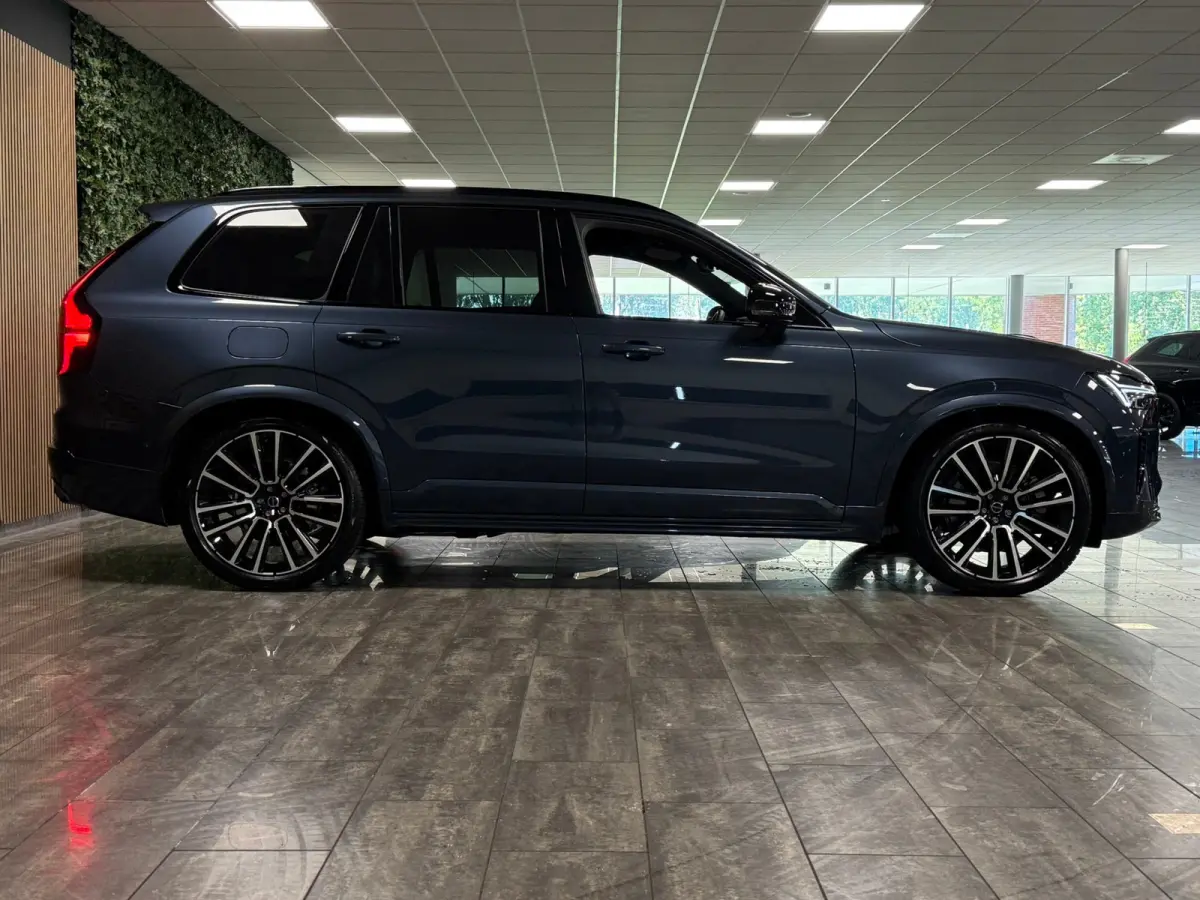 T8 AWD Recharge Ultra Executive Edit. | Full Option! | Bowers & Wilkins | Luchtvering | Stoelventilatie | Trekhaak | 360 Camera | Head-Up Display | Stoelmassage | 455pk | Adaptieve Cruise Co