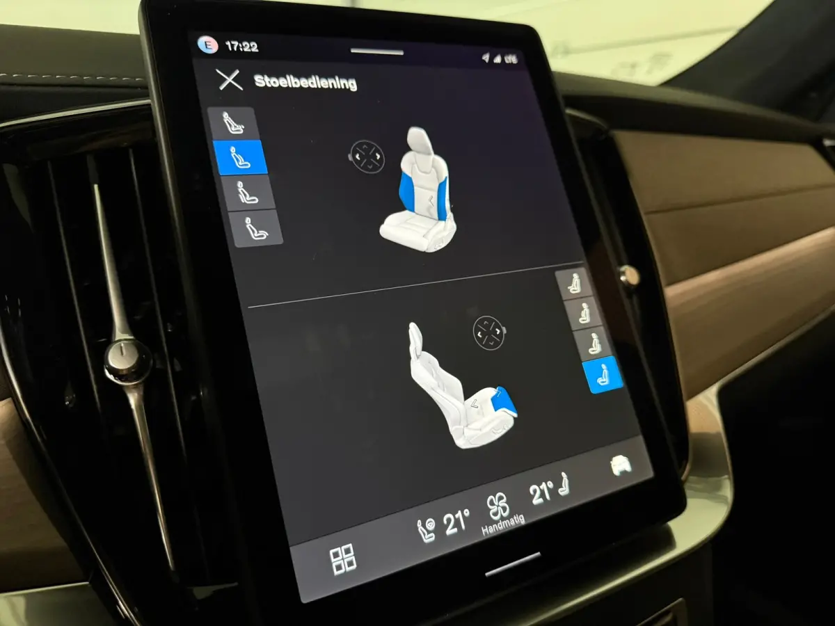 T8 AWD Recharge Ultra Executive Edit. | Full Option! | Bowers & Wilkins | Luchtvering | Stoelventilatie | Trekhaak | 360 Camera | Head-Up Display | Stoelmassage | 455pk | Adaptieve Cruise Co