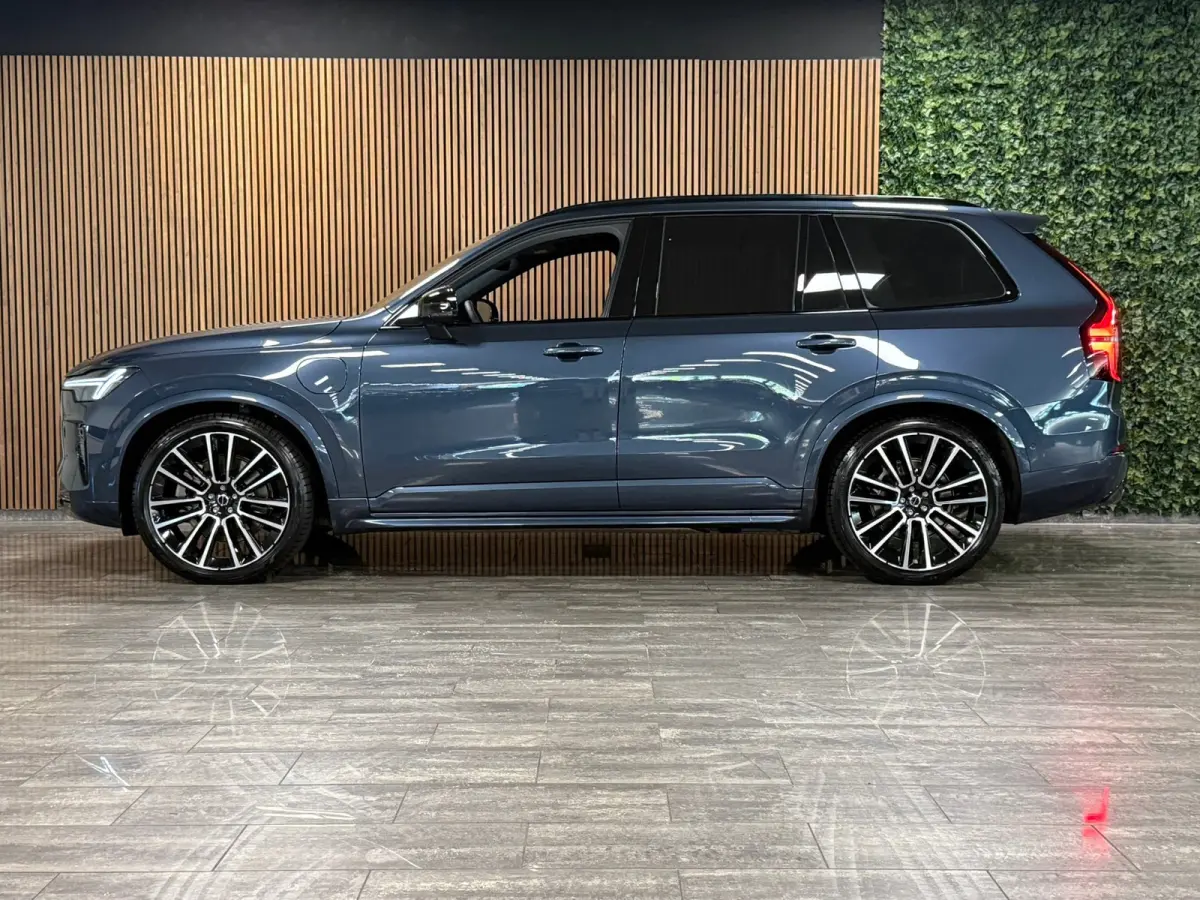 T8 AWD Recharge Ultra Executive Edit. | Full Option! | Bowers & Wilkins | Luchtvering | Stoelventilatie | Trekhaak | 360 Camera | Head-Up Display | Stoelmassage | 455pk | Adaptieve Cruise Co