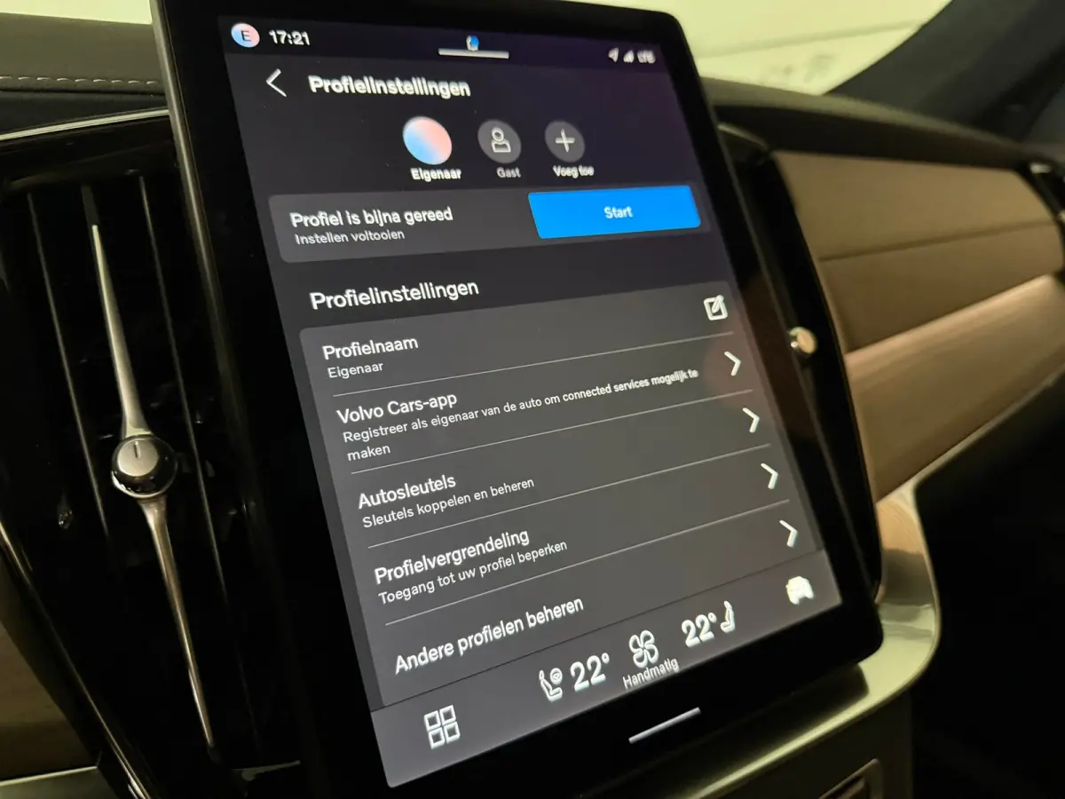 T8 AWD Recharge Ultra Executive Edit. | Full Option! | Bowers & Wilkins | Luchtvering | Stoelventilatie | Trekhaak | 360 Camera | Head-Up Display | Stoelmassage | 455pk | Adaptieve Cruise Co