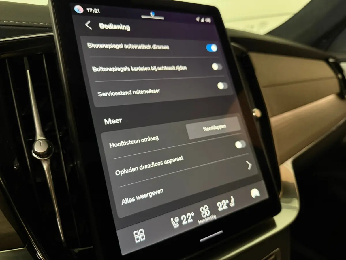 T8 AWD Recharge Ultra Executive Edit. | Full Option! | Bowers & Wilkins | Luchtvering | Stoelventilatie | Trekhaak | 360 Camera | Head-Up Display | Stoelmassage | 455pk | Adaptieve Cruise Co