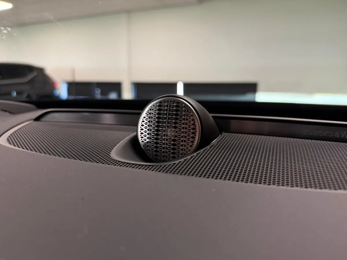 T8 AWD Recharge Ultra Executive Edit. | Full Option! | Bowers & Wilkins | Luchtvering | Stoelventilatie | Trekhaak | 360 Camera | Head-Up Display | Stoelmassage | 455pk | Adaptieve Cruise Co