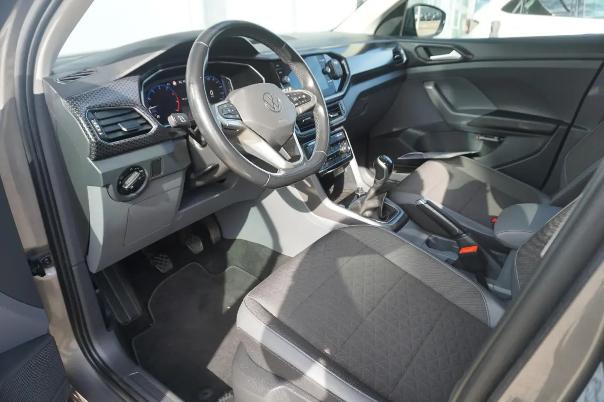 1.0 TSI 110pk Style | Navigatie | Achteruitrijcamera | Stoelverwarming |