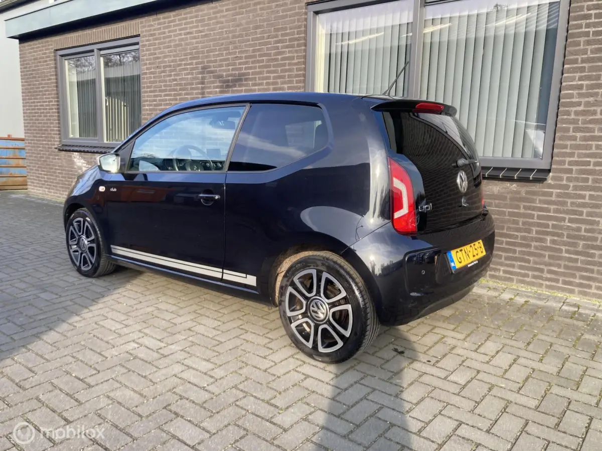 Up! 1.0 BMT Club up! Cruise|A/C|Navi|stelverw