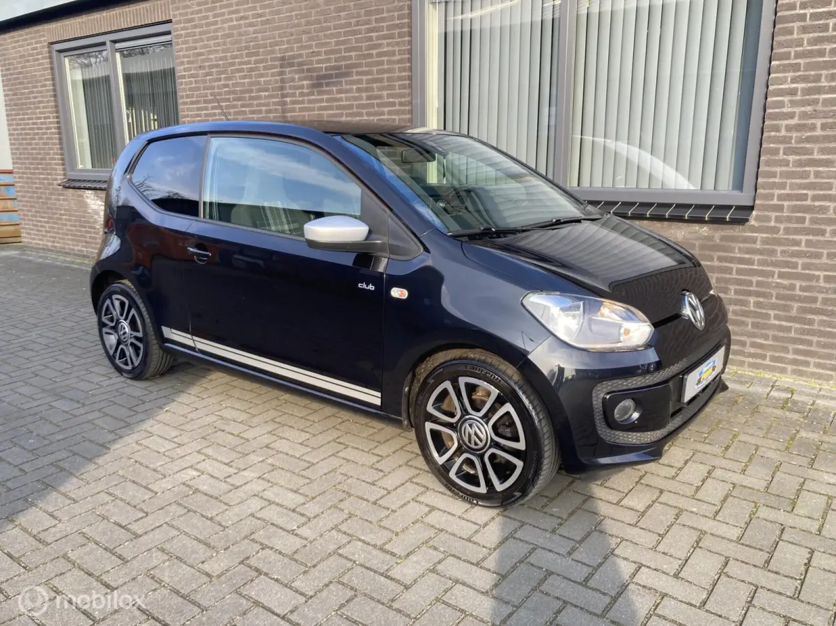 Up! 1.0 BMT Club up! Cruise|A/C|Navi|stelverw