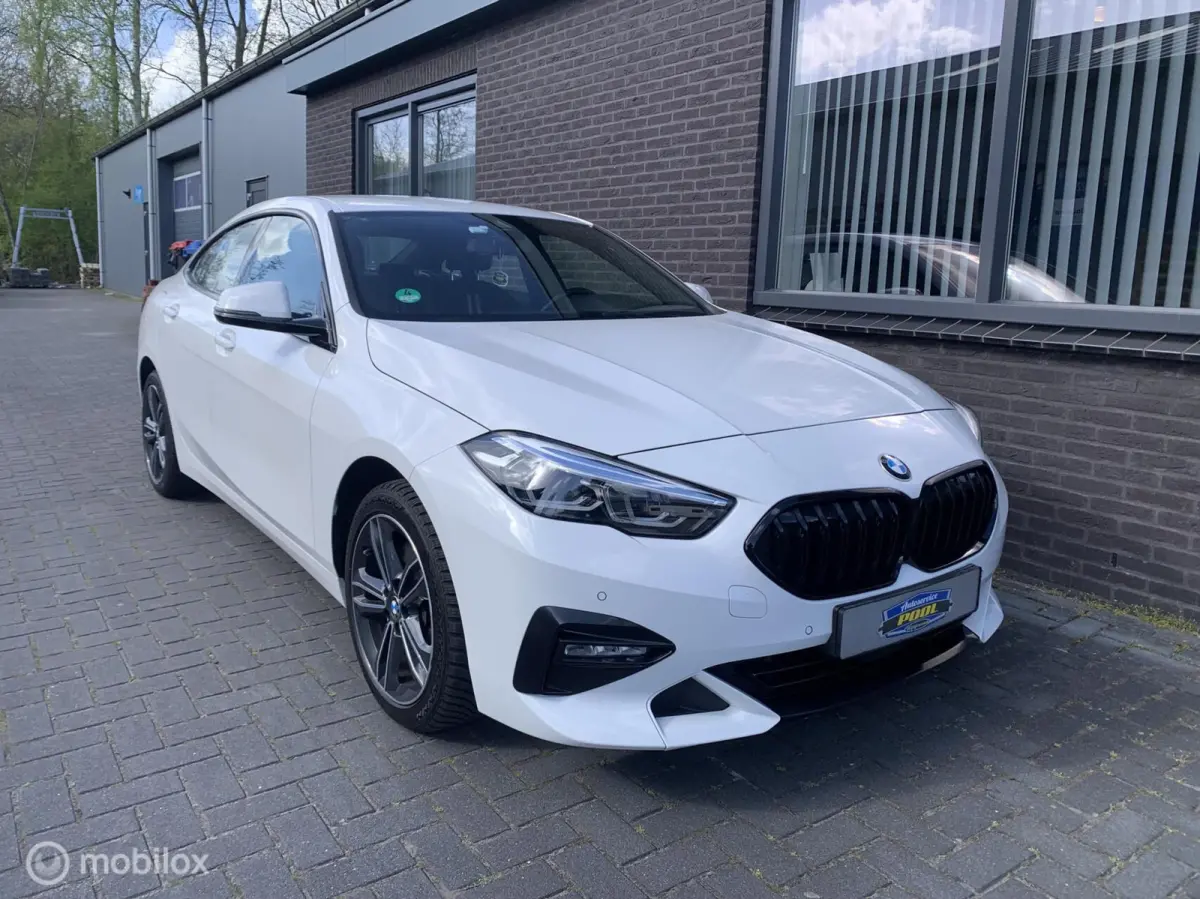 218i Executive Edition|Automaat|2021