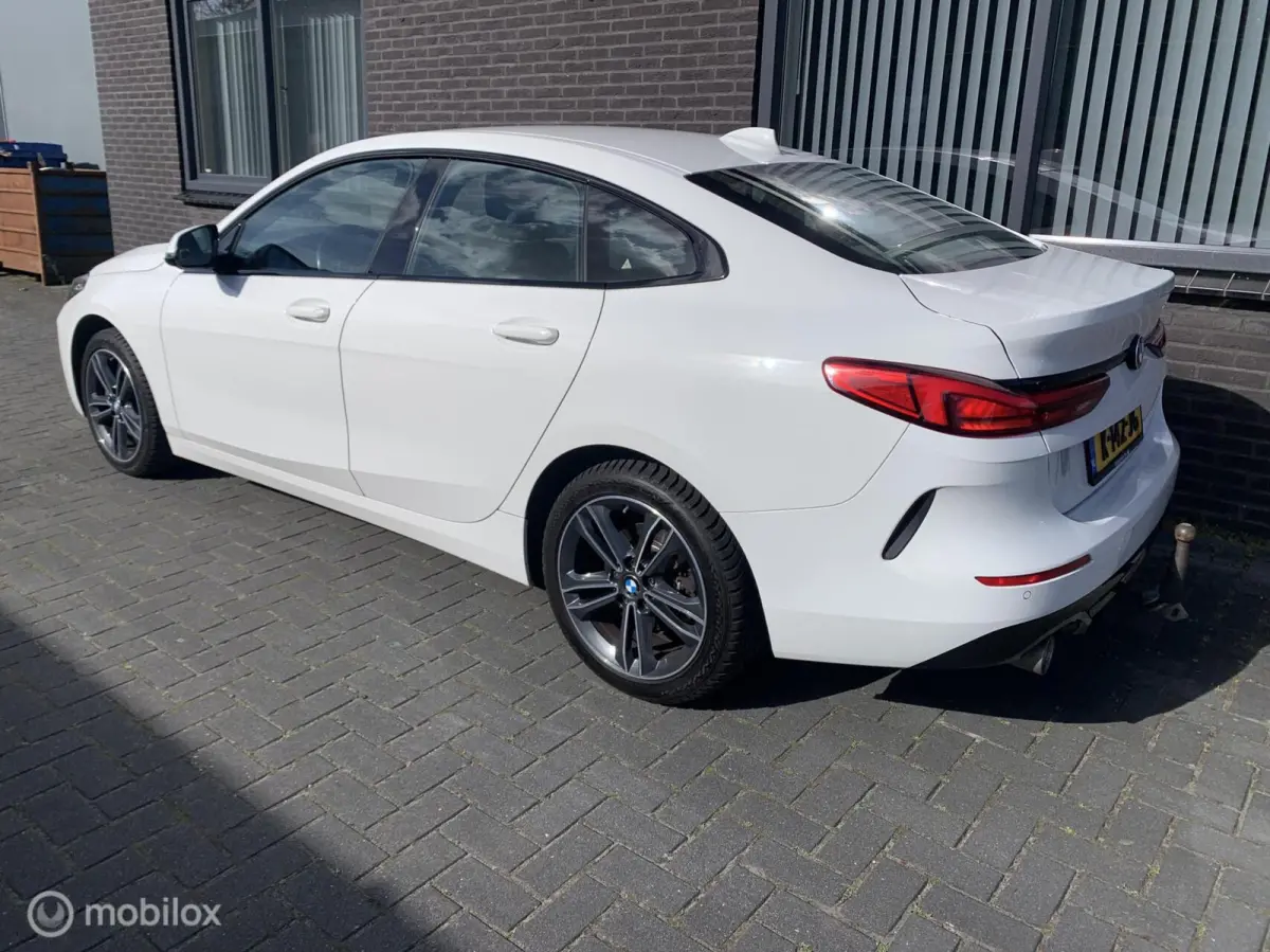 218i Executive Edition|Automaat|2021
