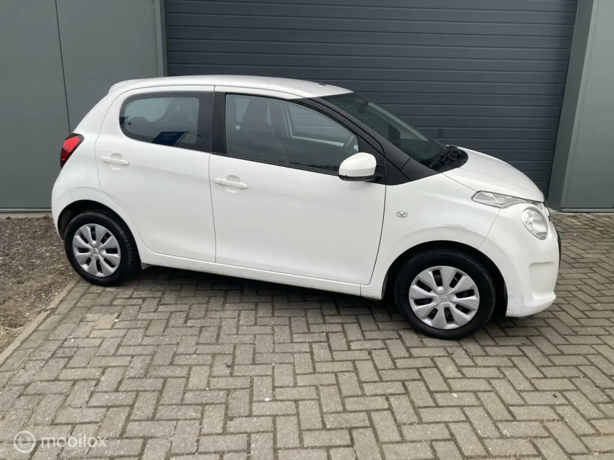 1.0 VTi Feel A/C |Bluetooth| Isofix|