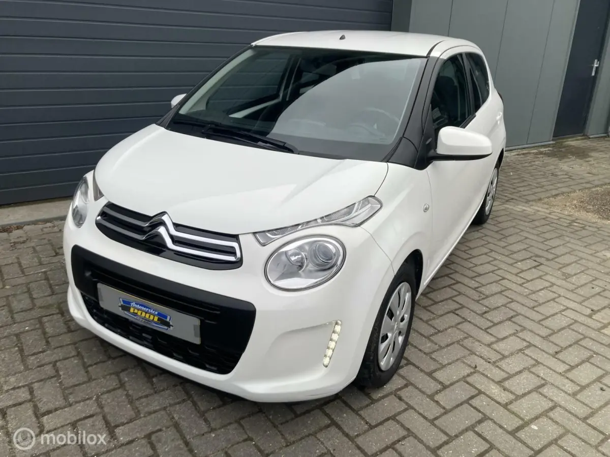 1.0 VTi Feel A/C |Bluetooth| Isofix|
