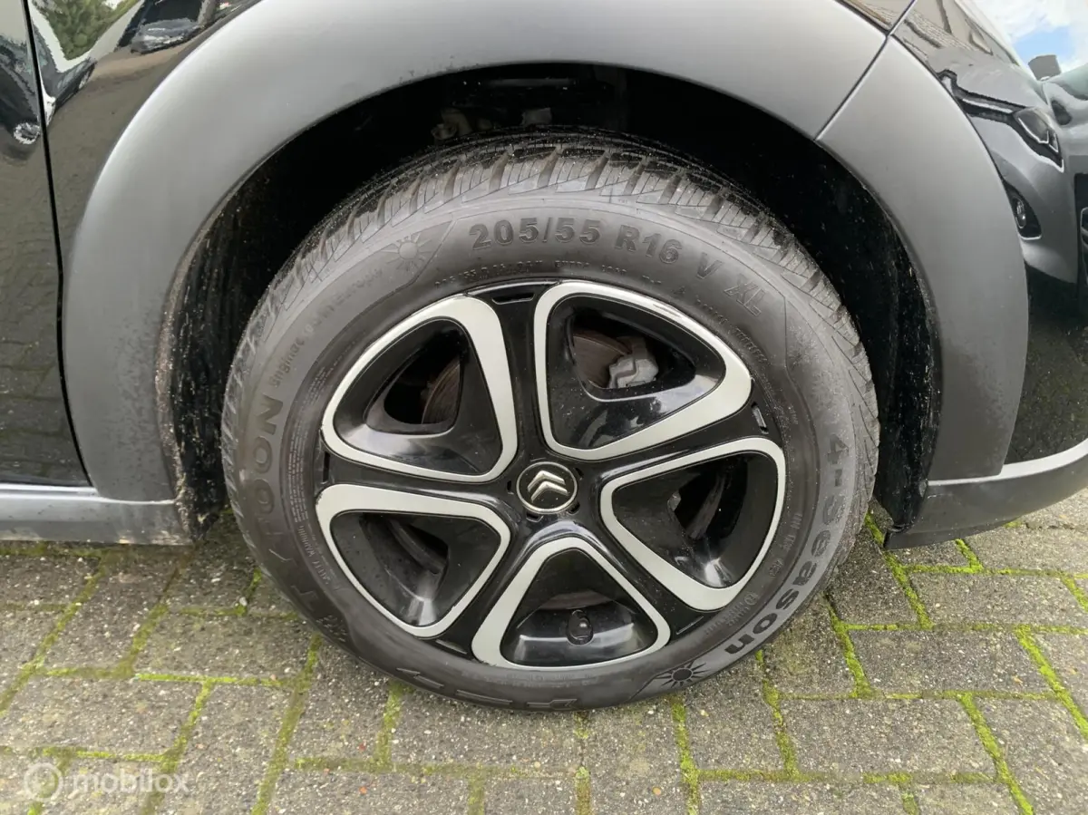 1.2 PureTech Feel|Navi|Cruise|Carplay|nieuwe riem