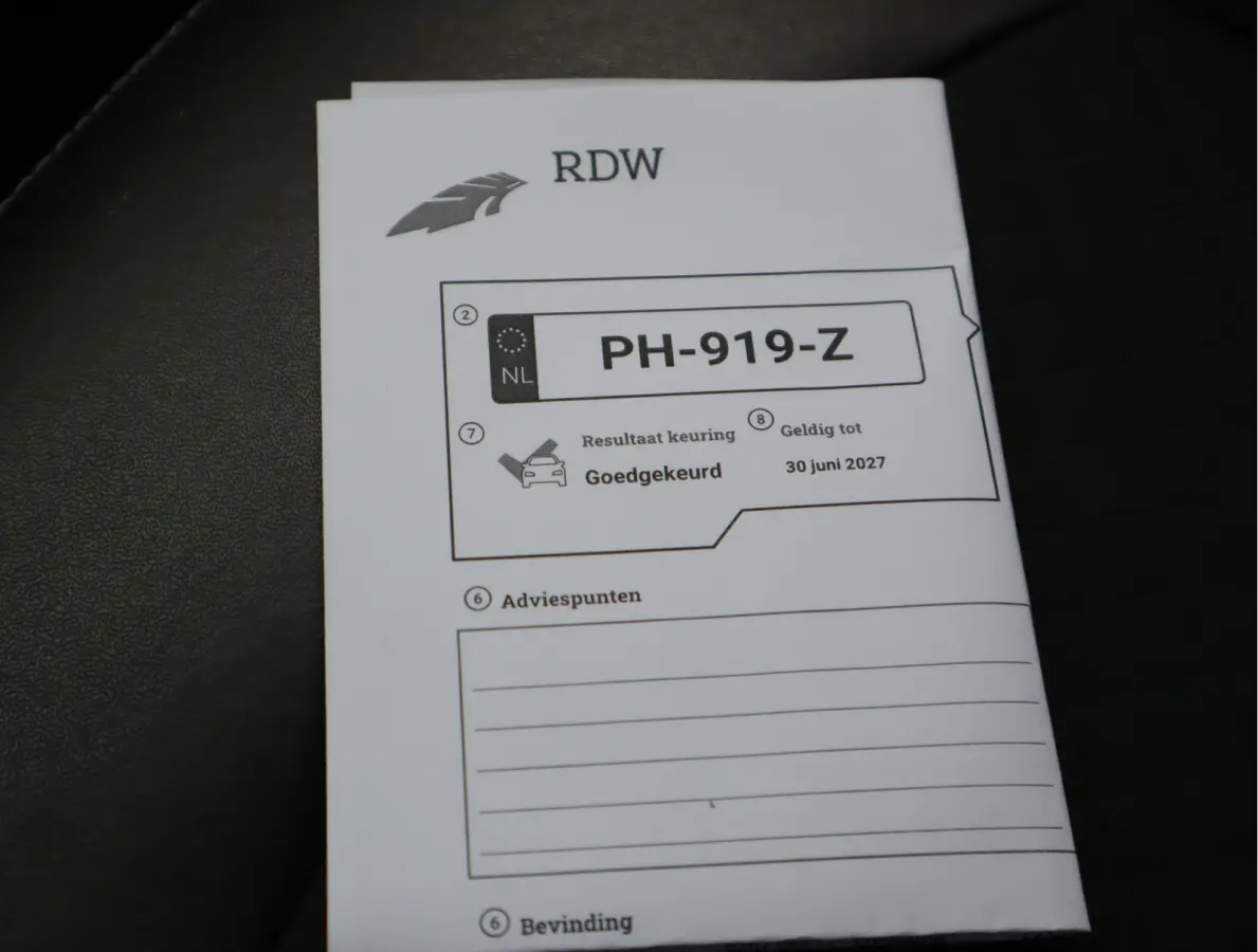 1.0 EcoBoost Titanium Navi / Stoelverw / Keyless / Pdc / Volledig jaar Apk / Volledig onderhouden