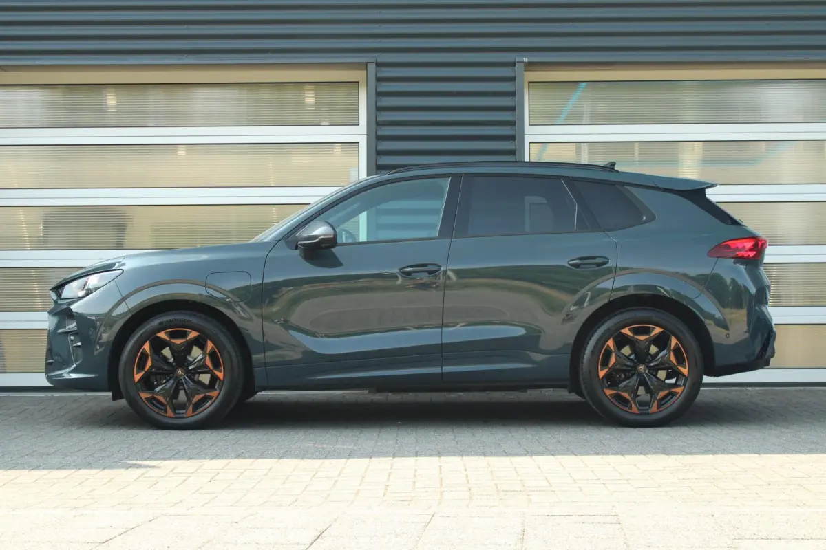 1.5 TSI e-Hybrid 272pk VZ Performance | SoH 99,6% | 360 Camera | Trekhaak | Stoel/Stuurverwarming