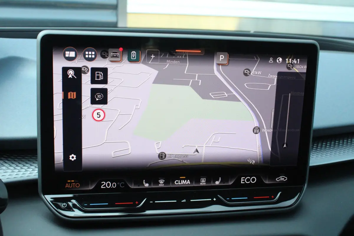 1.5 TSI e-Hybrid 272pk VZ Performance | SoH 99,6% | 360 Camera | Trekhaak | Stoel/Stuurverwarming