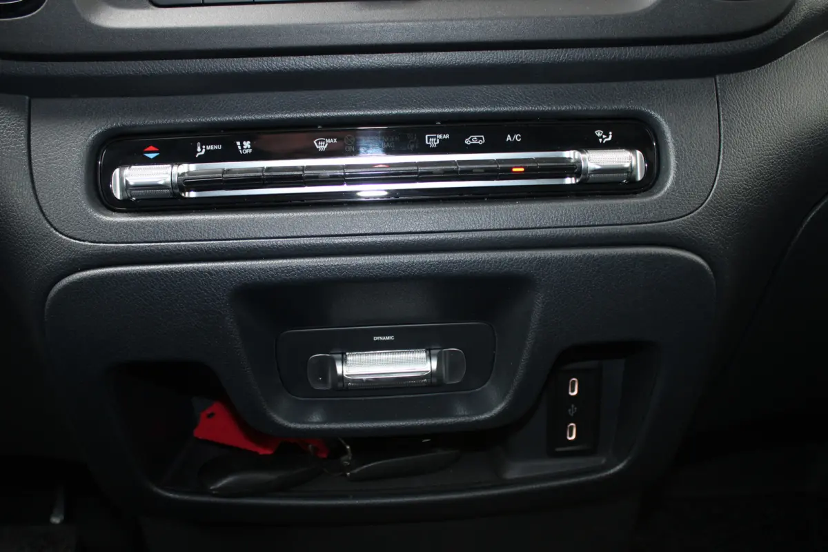 119 CDI / Aut / Lang / DC / 2x Schuifdeur / Leer / Led / Camera / Vol Opties / NIEUWSTAAT