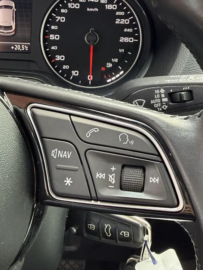 1.0 TFSI #limited | NAVI | SFEERVERL. | CRUISE |  CLIMA | FULL LED | PDC |