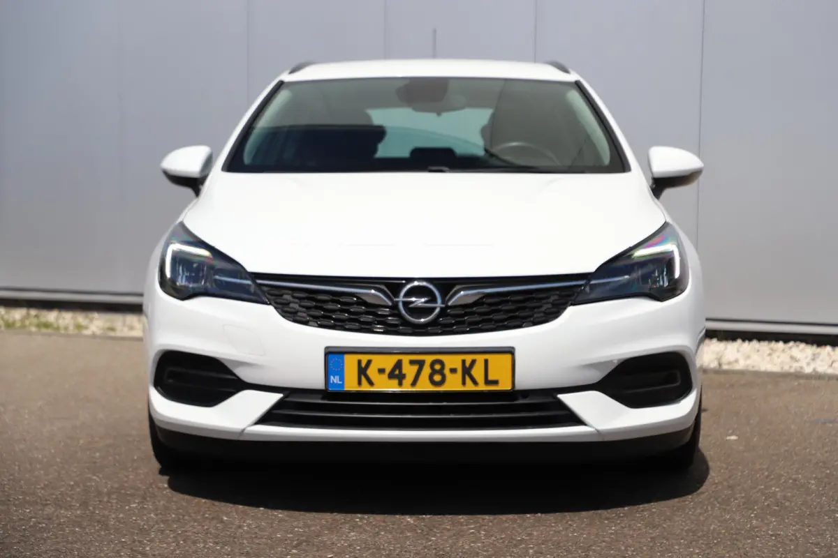 1.2 Edition 110PK Trekhaak Navigatie Carplay Android LMV Airco Cruise Control