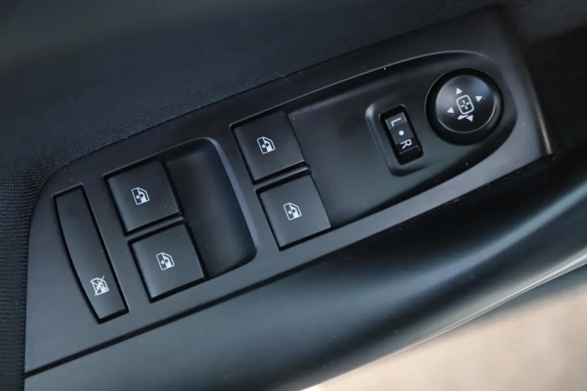 1.2 Edition 110PK Trekhaak Navigatie Carplay Android LMV Airco Cruise Control