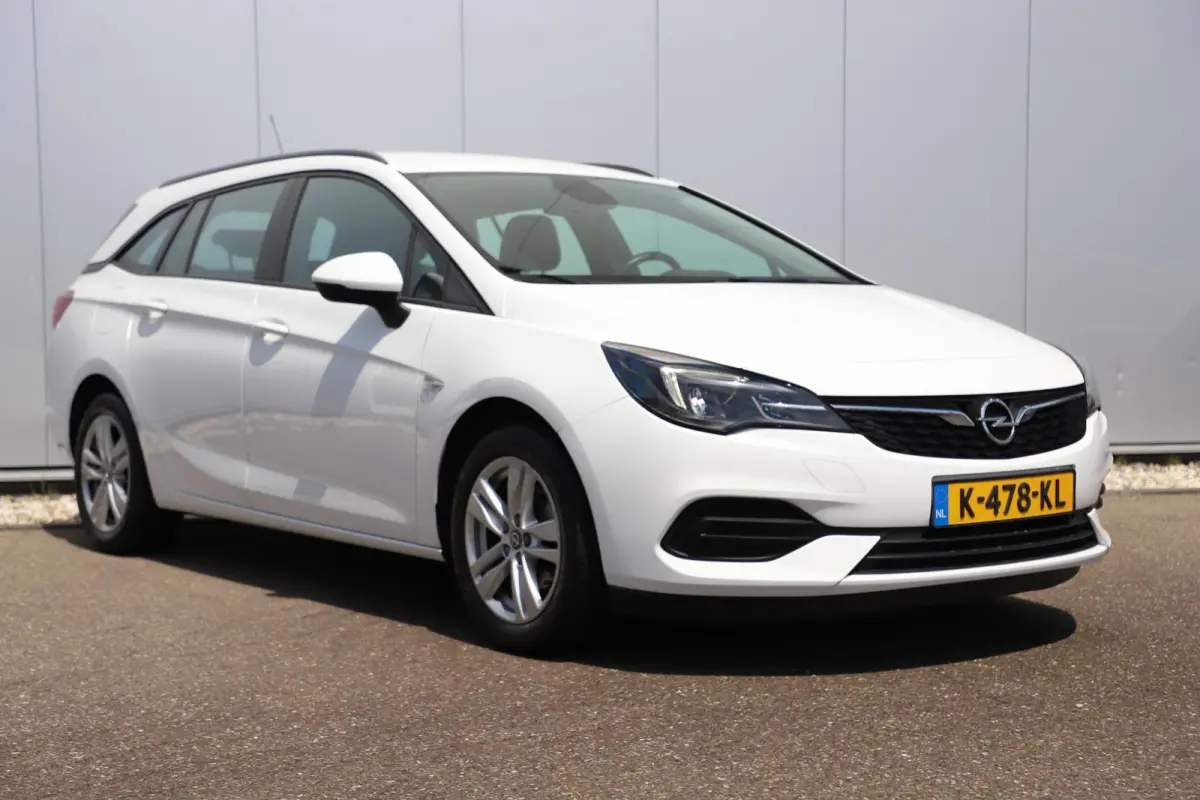 1.2 Edition 110PK Trekhaak Navigatie Carplay Android LMV Airco Cruise Control