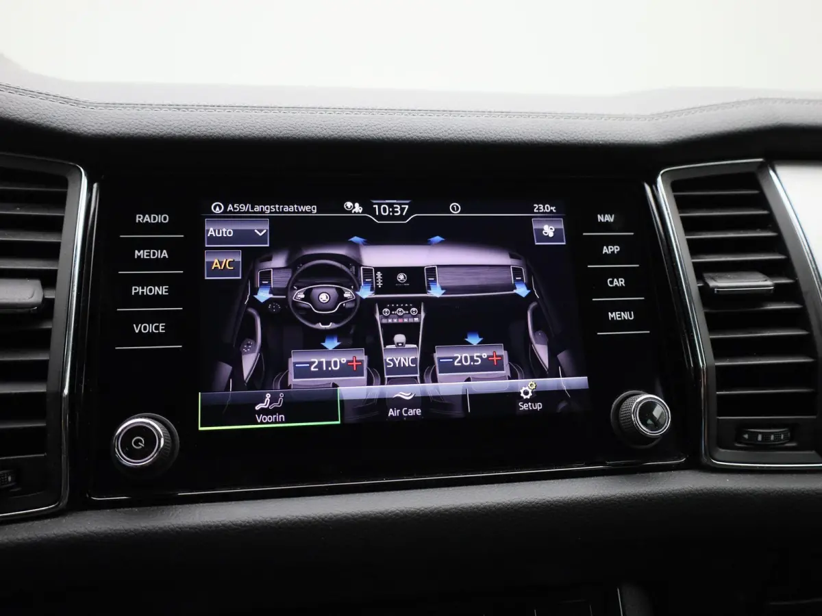 1.5 TSI Business Edition | Automaat | Navigatie | Apple Carplay / Android Auto | DAB | Camera | Half Leder | Cruise Control | Lichtmetalen Velgen |