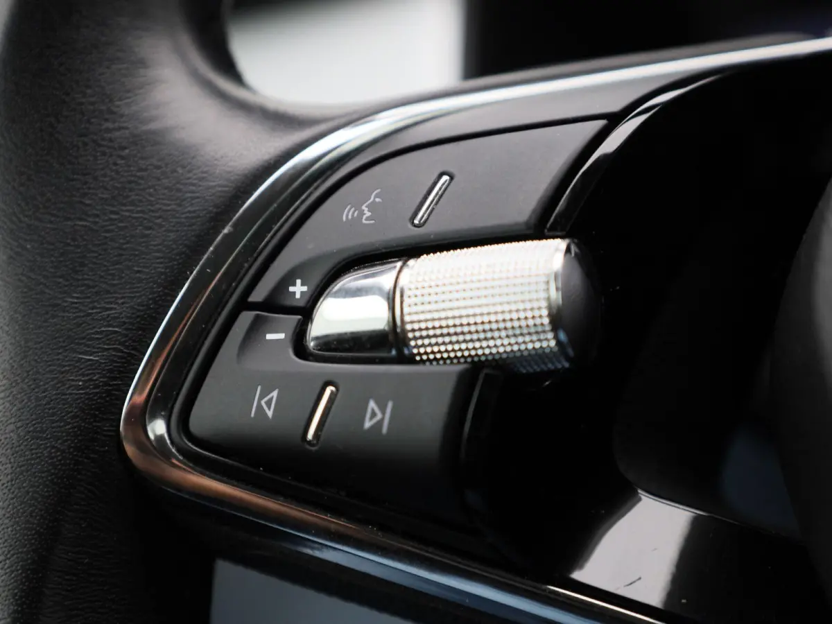 1.5 TSI Business Edition | Automaat | Navigatie | Apple Carplay / Android Auto | DAB | Camera | Half Leder | Cruise Control | Lichtmetalen Velgen |